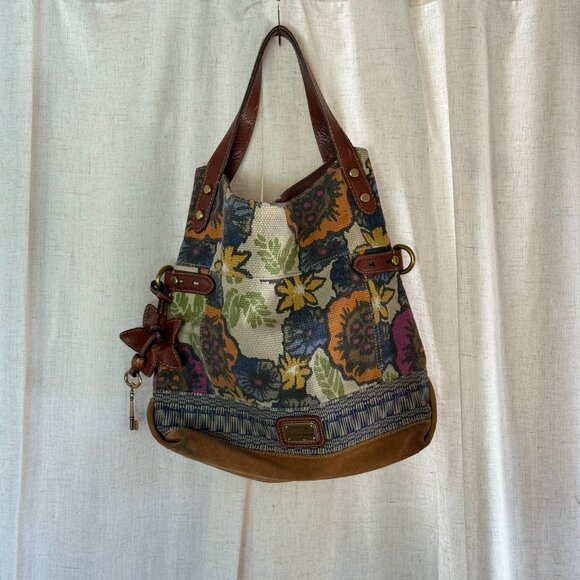 Fossil Floral Tapestry Tote – Vintage Key Charm | Leather Trim Boho Bag - Picture 2 of 4